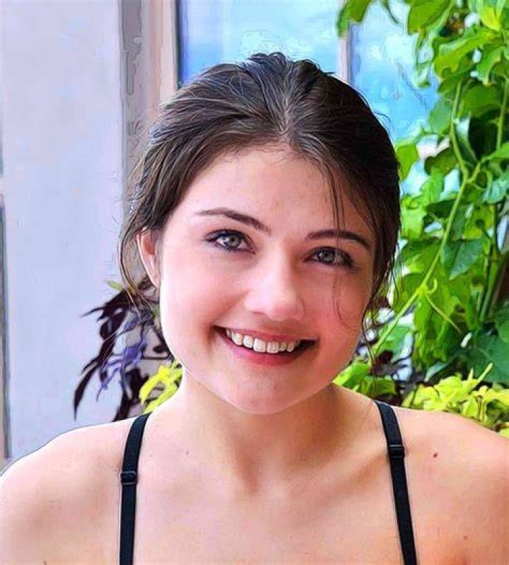 Adria Rae Height, Weight, Net Worth, Age, Birthday, Wikipedia, Who, Instagram, Biography