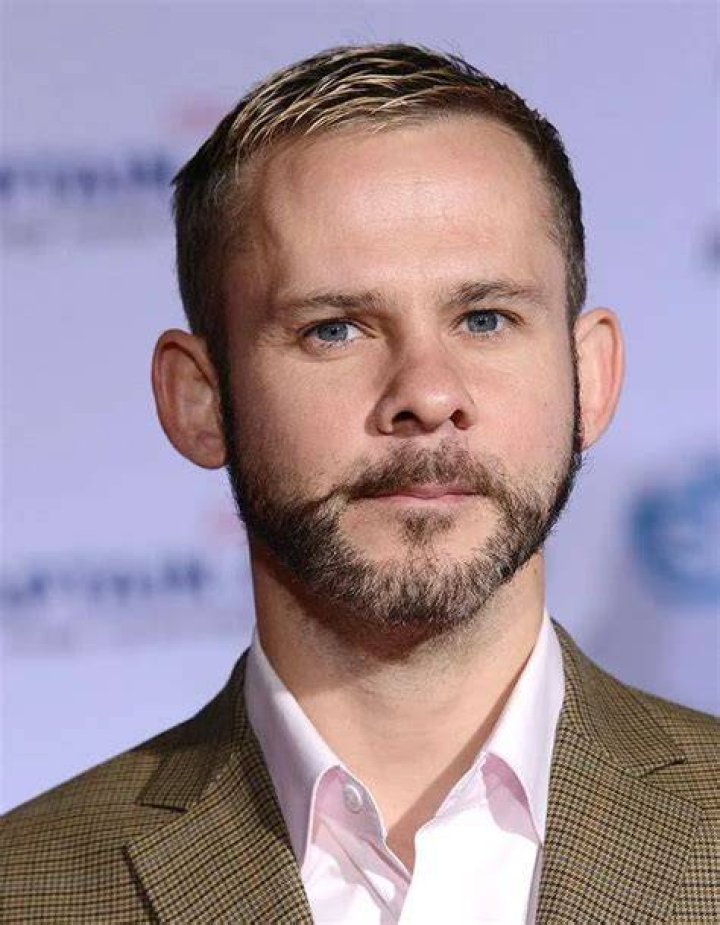 Austin Dickinson Height, Net Worth, Age, Who, Facts, Biography, Wiki