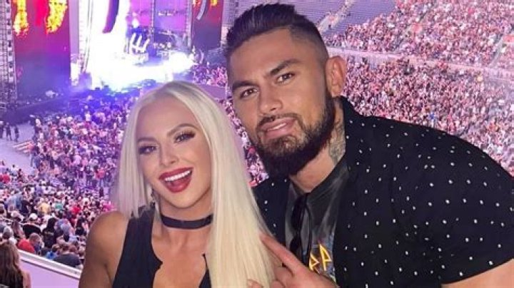 Danni Ellexo: 5 Facts On Xyon Quinn Wife, Is He Related To Roman Reigns?