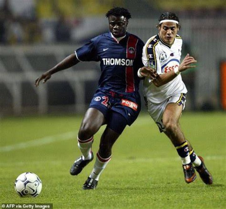 
Former PSG Player, Modeste M’Bami, dies at the age of 40 from a heart attack 