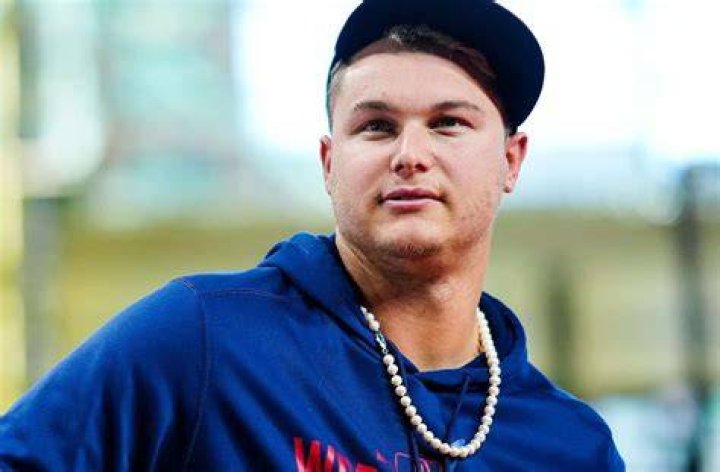 The Meaning Behind Tim Miller Wearing Pearls, Is It A LGBTQ Symbol?