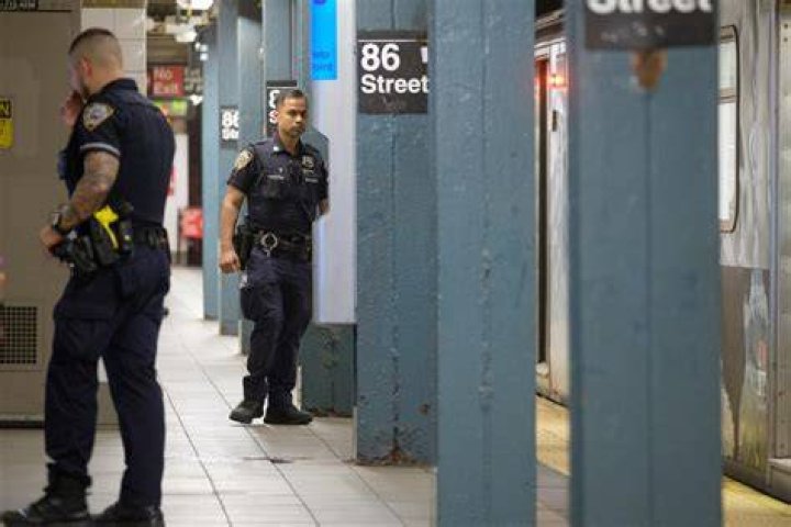 
Who Is Brendan Dowling And Was He Arrested By NYC Police? Slasher Attacked Commuter On The Subway 